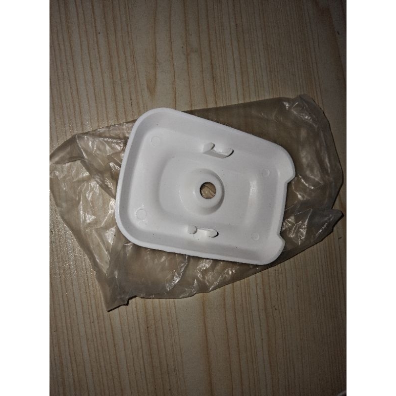 tutup legshield sayap putih tutup rangka honda c70