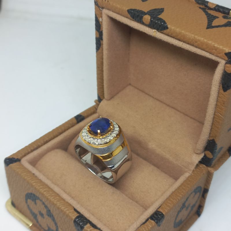 cincin pria berlian eropa dan batu blue shappire free memo