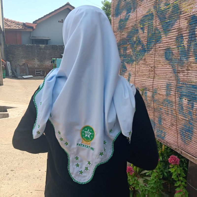 Hijab  Fatayat NU motif Logo Bordir 1 Bintang
