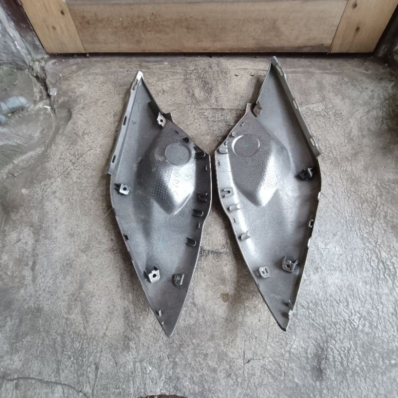 cover samping tengki tangki yamaha mt25 mt 25 original copotan