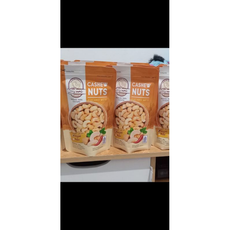 

suri kacang mente