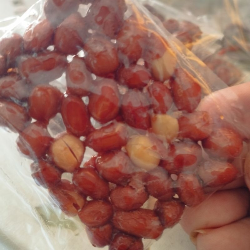 

Kacang Pedas cap Semut khas Surabaya