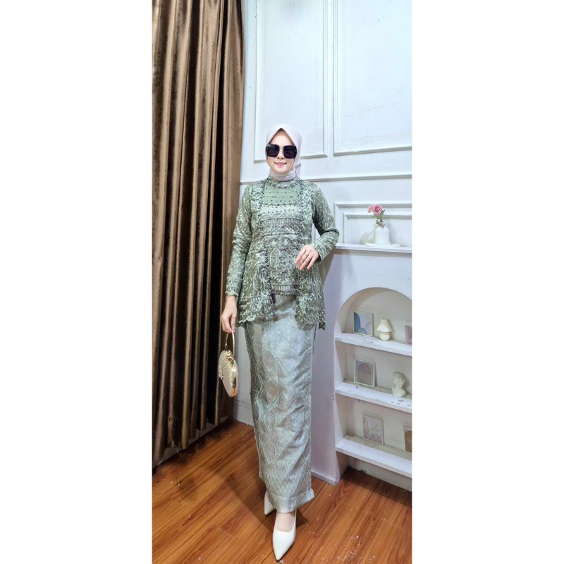 VK/ KUTU BARU/Kebaya Modern Model Kutu Baru Payet Terbaru