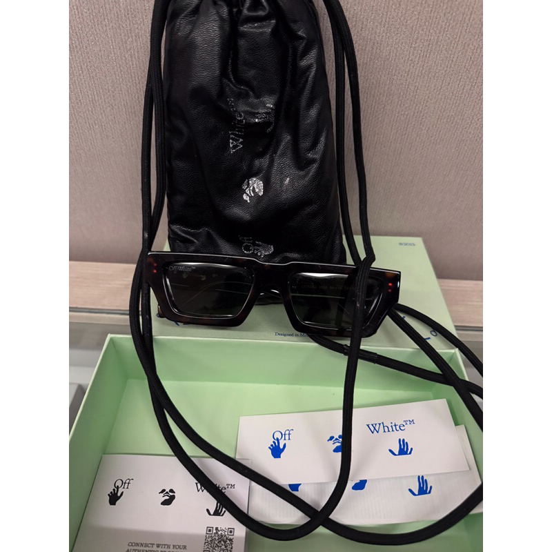 Off-White Manchester rectangular-frame sunglasses (ori preloved)