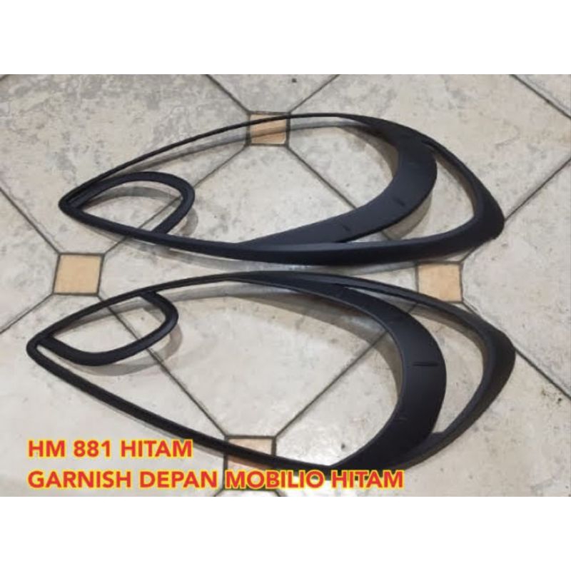 Garnish Mobilio lampu depan