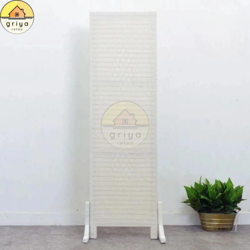 Penyekat Ruangan Rotan Sintetis Sketsel Modern Minimalis
