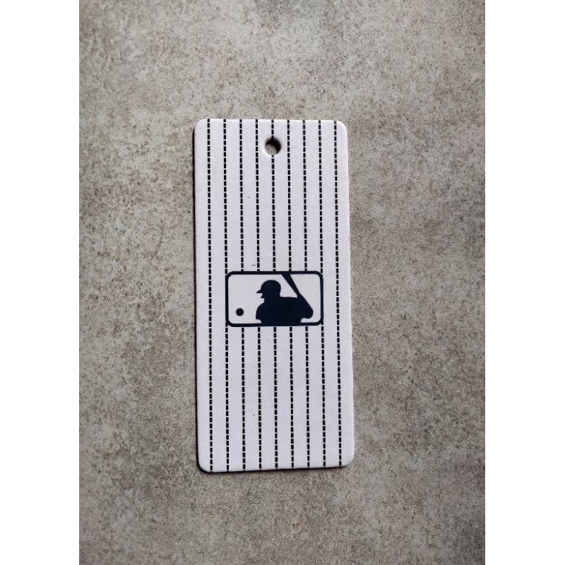 

HANGTAG MLB TEBAL 800GSM