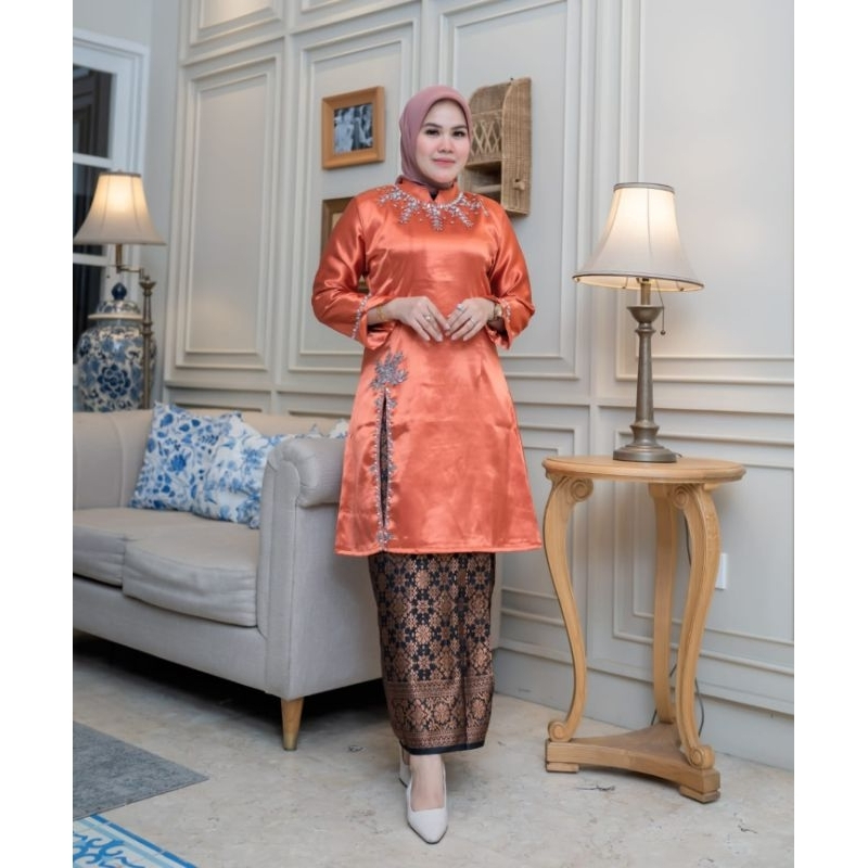 NEW ready kebaya modern tafeta payet//tafeta lamaran//tafeta melayu//kebaya modern kekinian