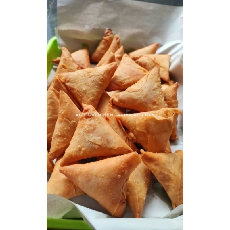

Agiez Kitchen Sambosa Daging Sayur isi 10pcs
