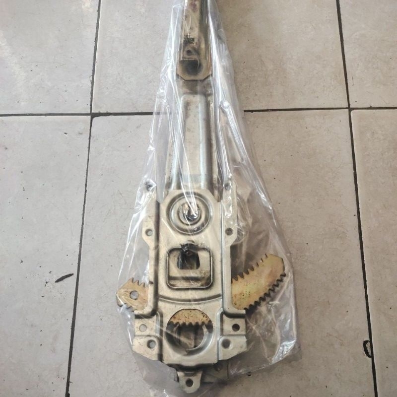 power window mitshubishi kuda