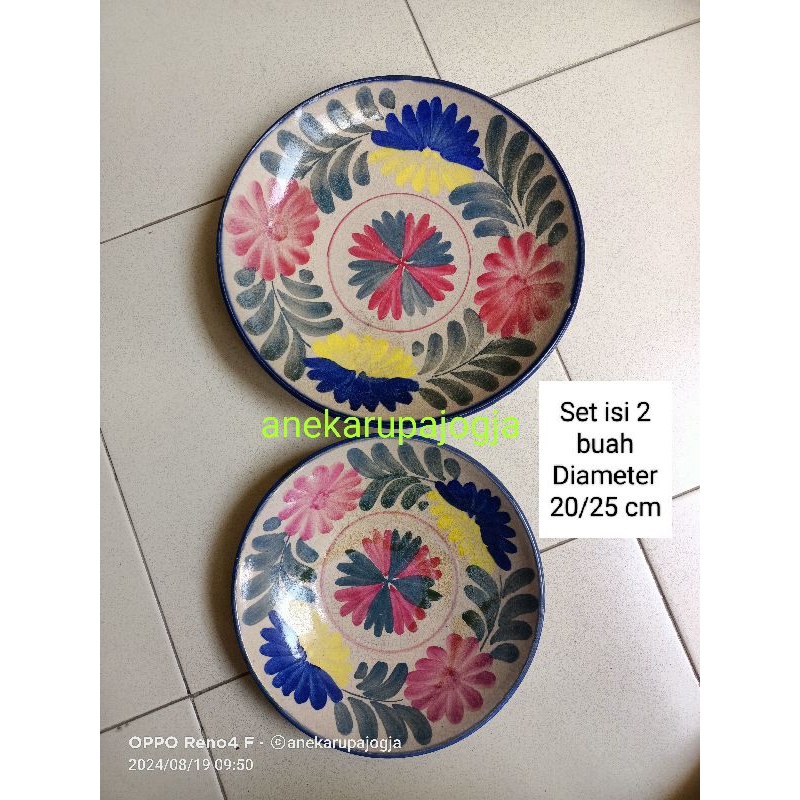 2 buah piring keramik lukis motif bunga retak 1000 di buat seperti antik kuno untuk dekorasi hiasan 