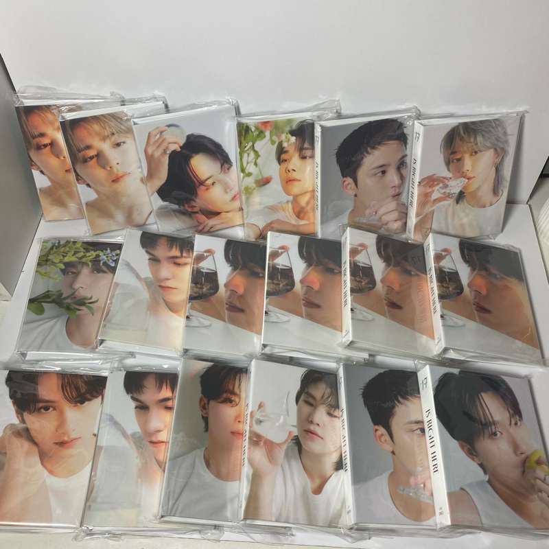 BINDER ONLY SEVENTEEN- FTS. ATTACA. FML. HEAVEN. 17RIGHT HERE. SPILL THE FEELS. DAREDEVIL