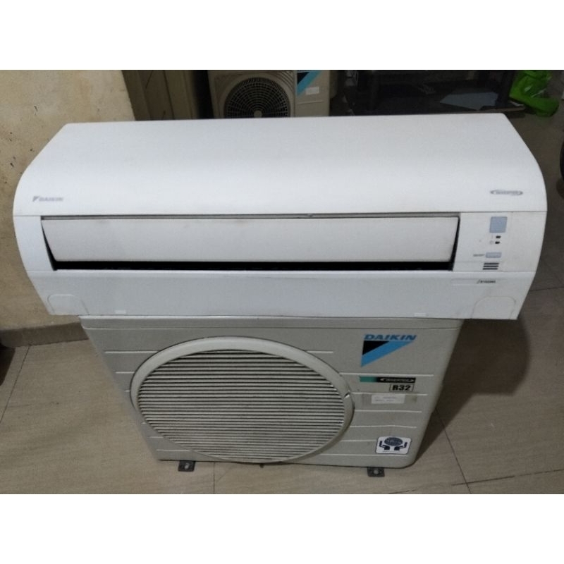 AC SECOND ORIGINAL DAIKIN 1/5Pk