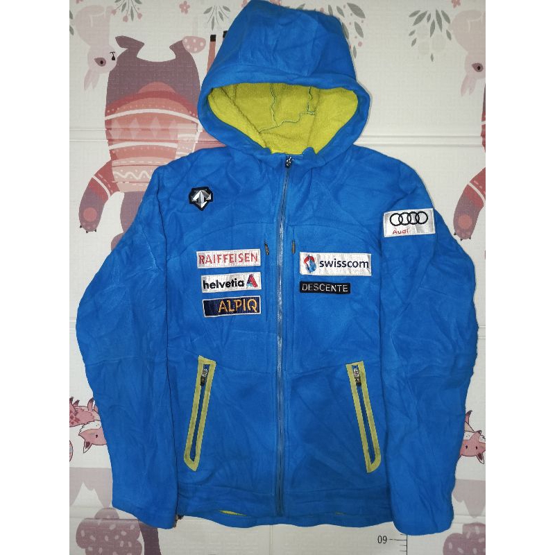 Jaket Gunung Polar Bulu By Descente Original 100%