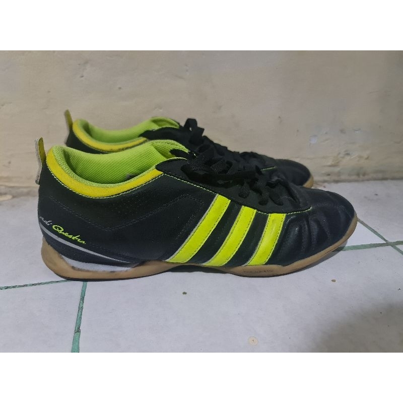 Sepatu futsal Adidas Adiquestra IN Original second