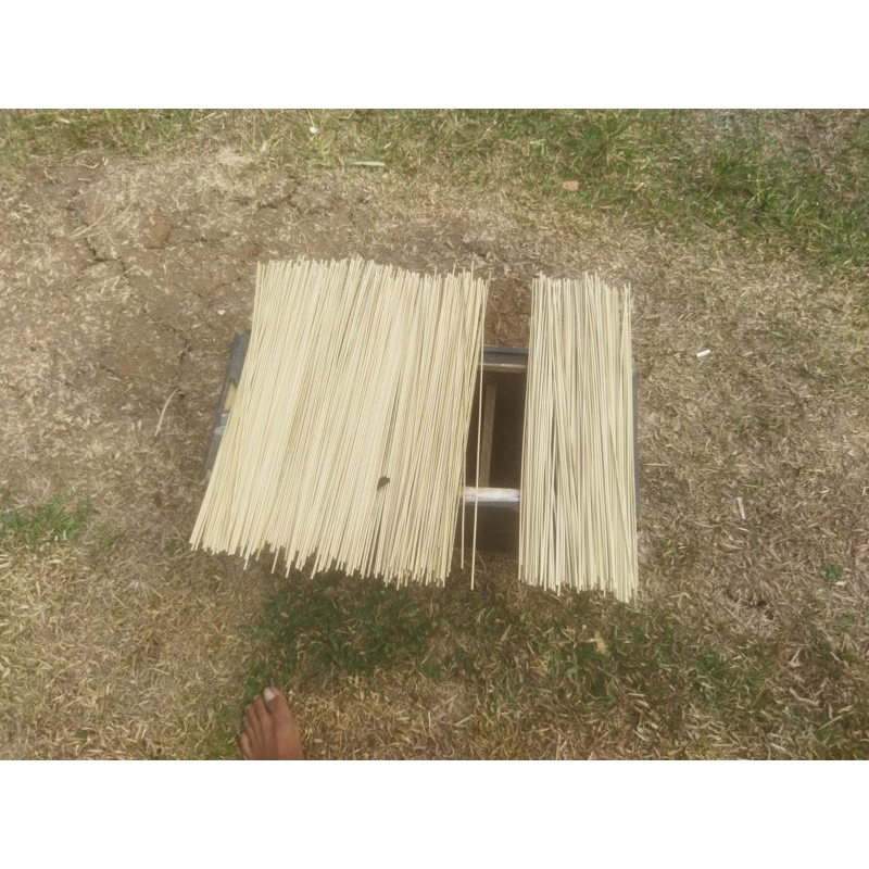 Arku ruji layangan sukhoi bambu petung 100pcs