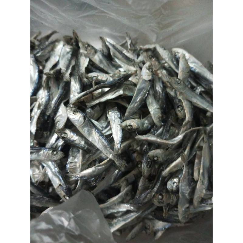

ikan tembang sedang/ikan asin leumet