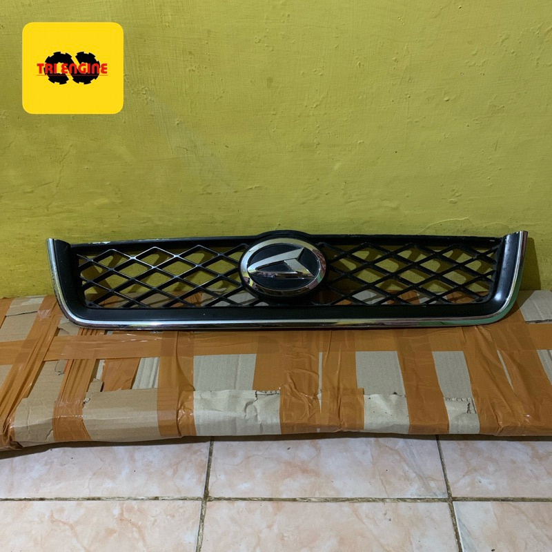 Grill Toyota Rush / Daihatsu Terios 2007 2008 2009 Original