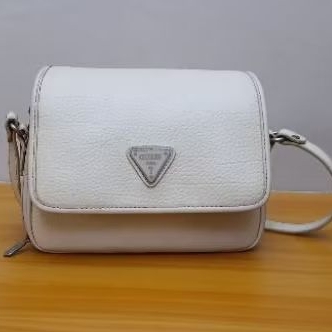 (PRELOVED) TAS GUESS ORIGINAL AUTHENTIC - SHOULDER BAG