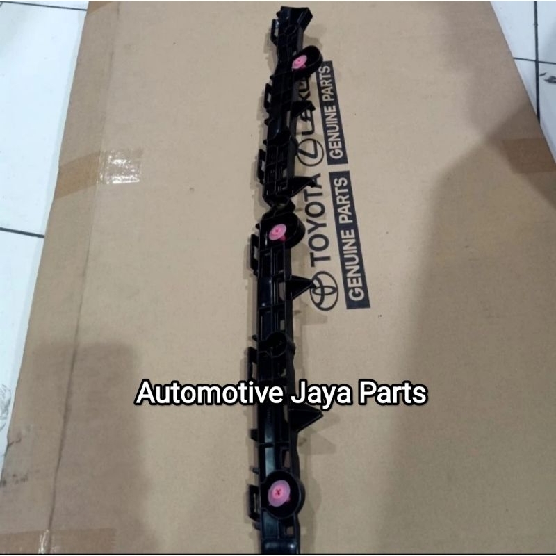 Breket Bemper Belakang Innova Zenix Original