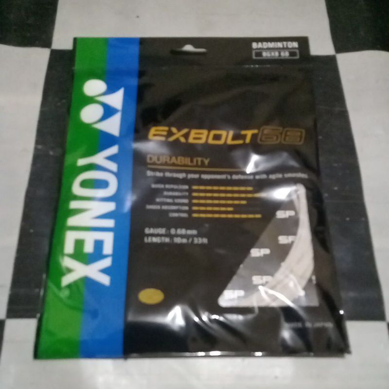 senar raket badminton Yonex exbolt 68 ori