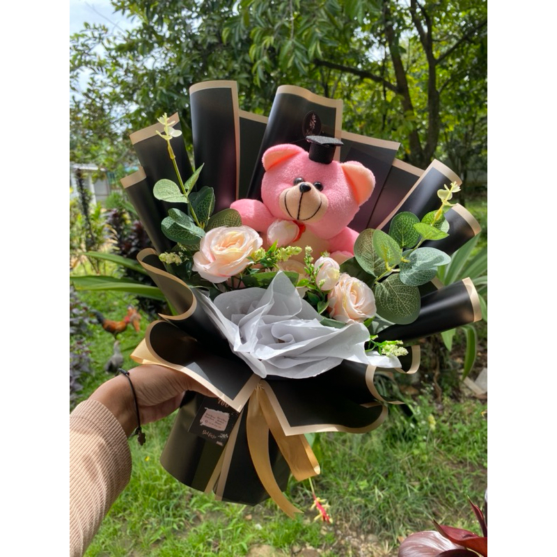 Buket Boneka | Buket Boneka Wisuda | Bucket wisuda | Buket Wisuda | Buket Anniv | Buket Boneka murah