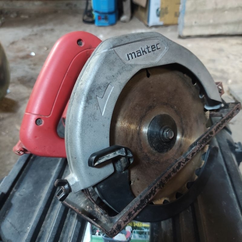 circular Saw maktec mt580 second normal