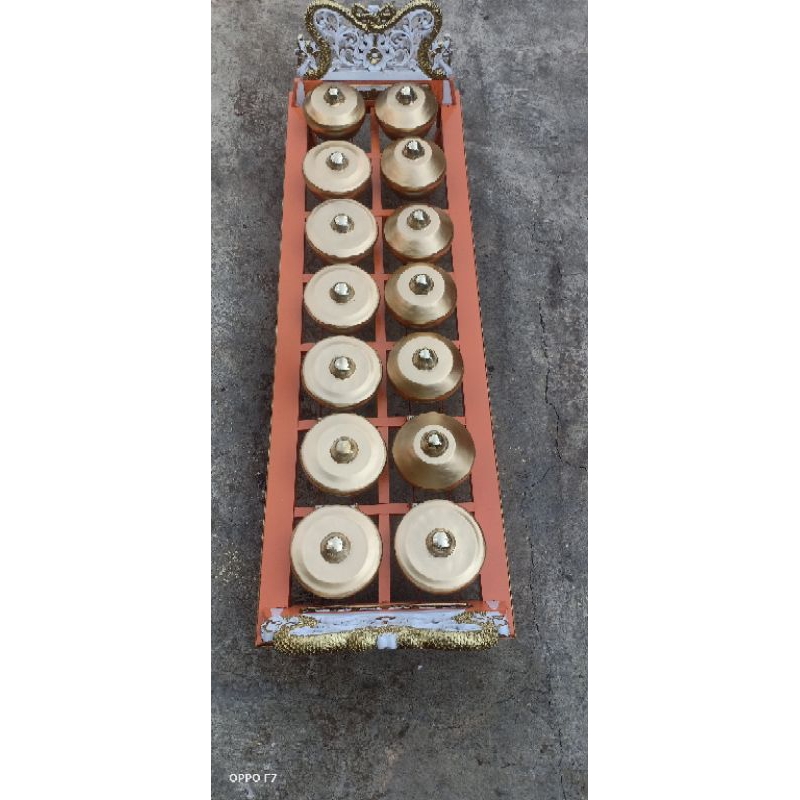 Bonang Barung Laras Pelog