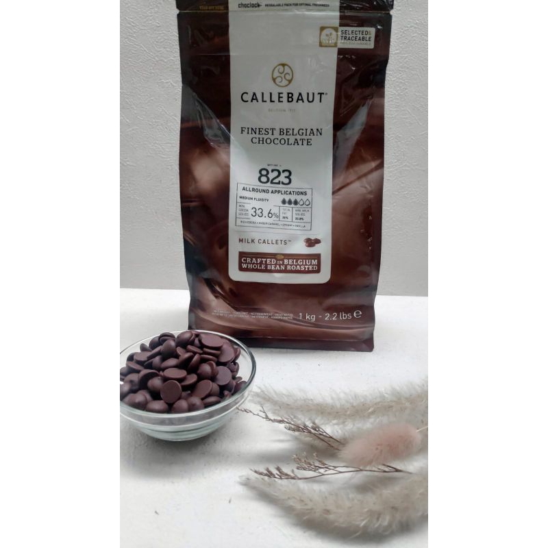 

Callebaut MILK Chocolate Couverture 823 (33,6%) Kemasan Asli 1 kg.