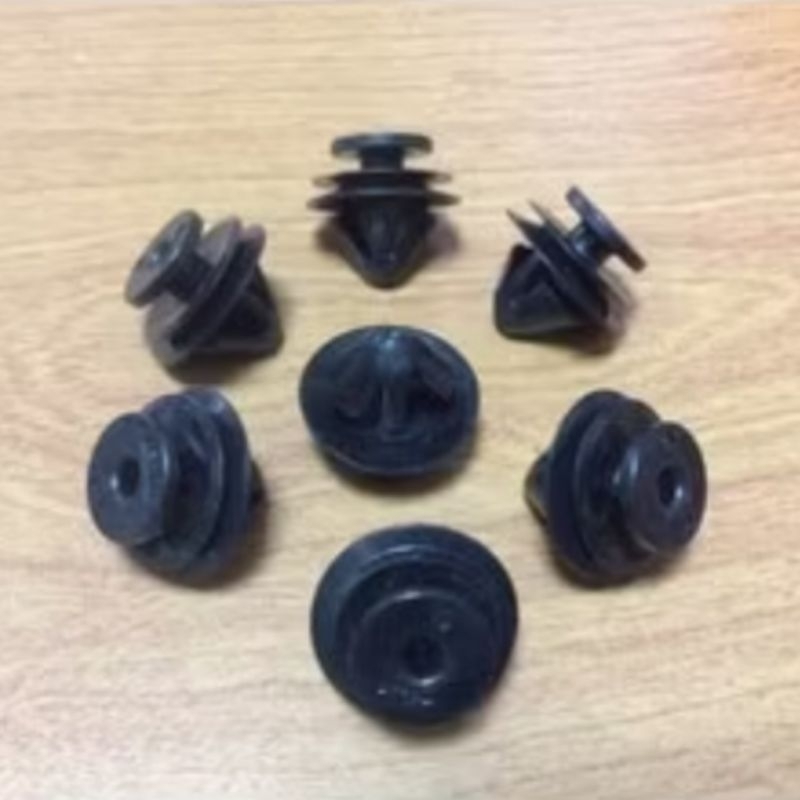 KANCING KLIP DOOR TRIM TOYOTA ALPHARD