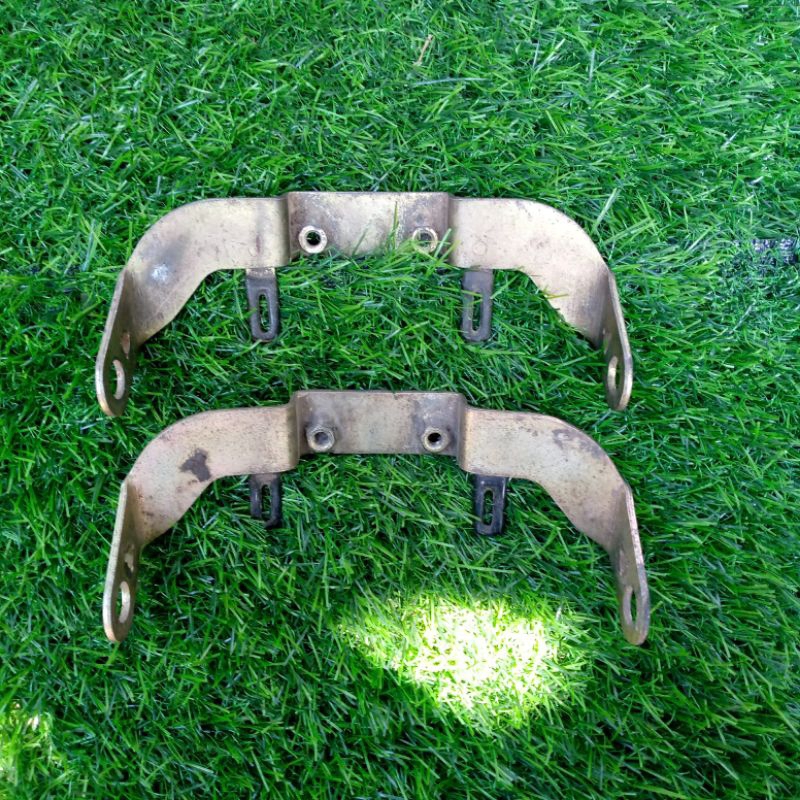 Pangkon Bracket Breket Dudukan Spakbor Slebor Belakang Dudukan Lampu Sein Belakang Honda Tiger Revo 