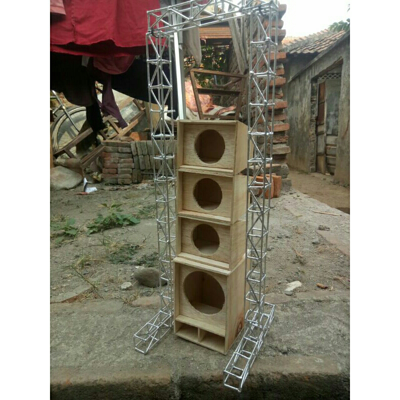 Paker miniatur box speaker + rigging sound