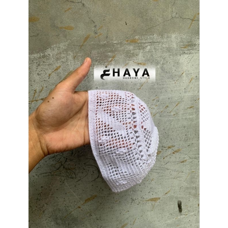 RB Peci Rajut Yamani Bangladesh Motif Timbul Premium putih 2 Variasi Motif GHAYA HADROMI_STYLE AST