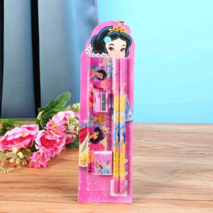 

Pensil Set 5 In 1 Alat Tulis Anak Lucu Dan Penghapus Untuk Tempat Pensil Buku Tulis Sekolah