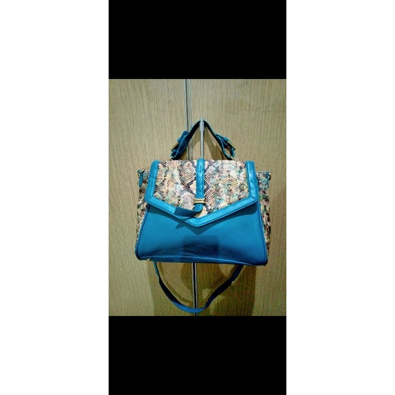 Tas Leticia Motif Snake Skin Preloved
