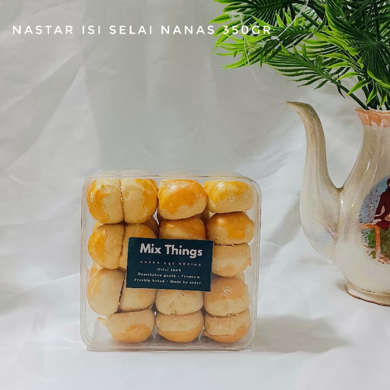 

Nastar Isi Selai Nanas Premium | 350gram | Kue Kering