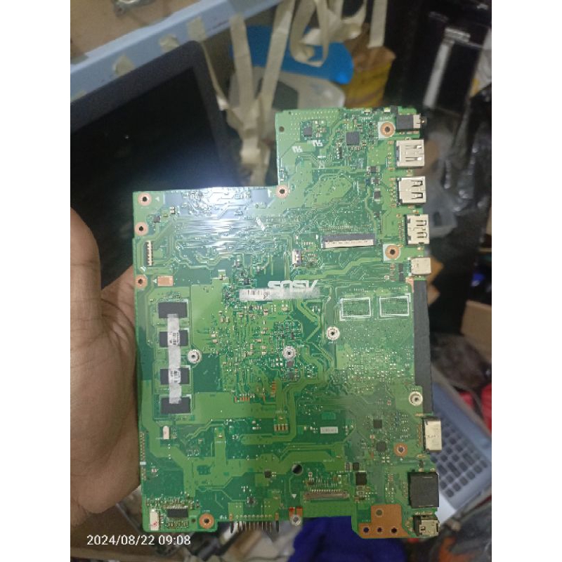 motherboard asus X441N Ram 4GB on board