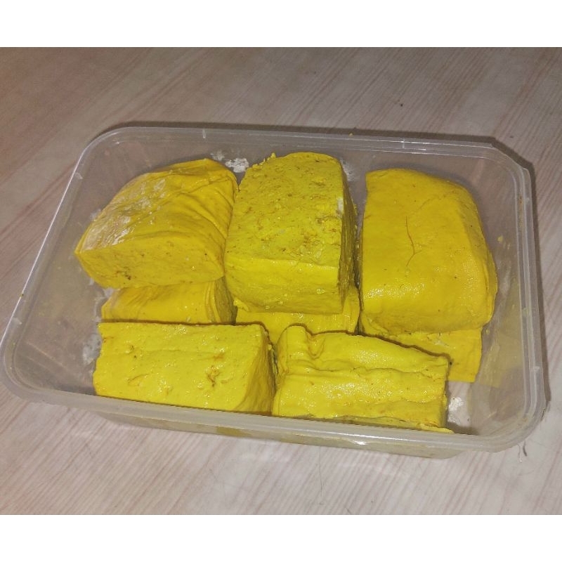 

Tahu Ungkep Bumbu Kuning Isi 8 pcs Siap Goreng