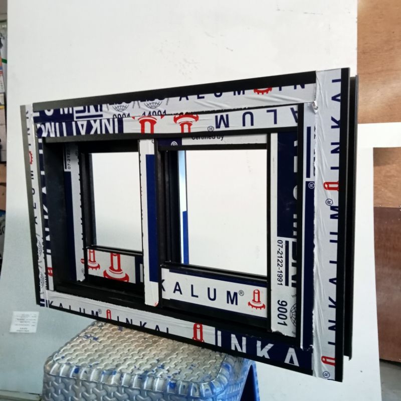 JENDELA SLIDING ALUMUNIUM