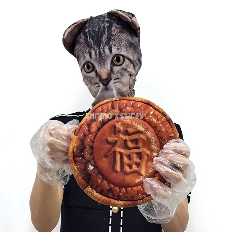 Pouch Bentuk Moon Cake Clutch Tong Tju Pia Tempat Make Up Kue Bulan Mooncake Kreasi Lokal