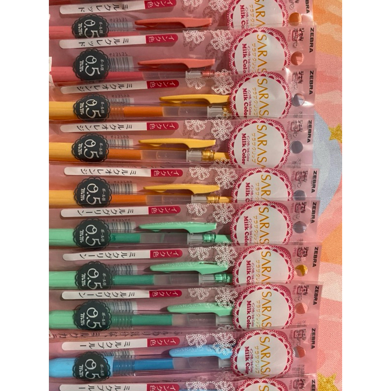 

SARASA CLIP MILK COLOUR 0,5 / BOLPEN WARNA PASTEL / BOLPEN LUCU / WARNA BIRU PASTEL / WARNA HIJAU PASTEL / WARNA ORANGE PASTEL / WARNA PINK PASTEL / BOLPEN TERMURAH SARASA