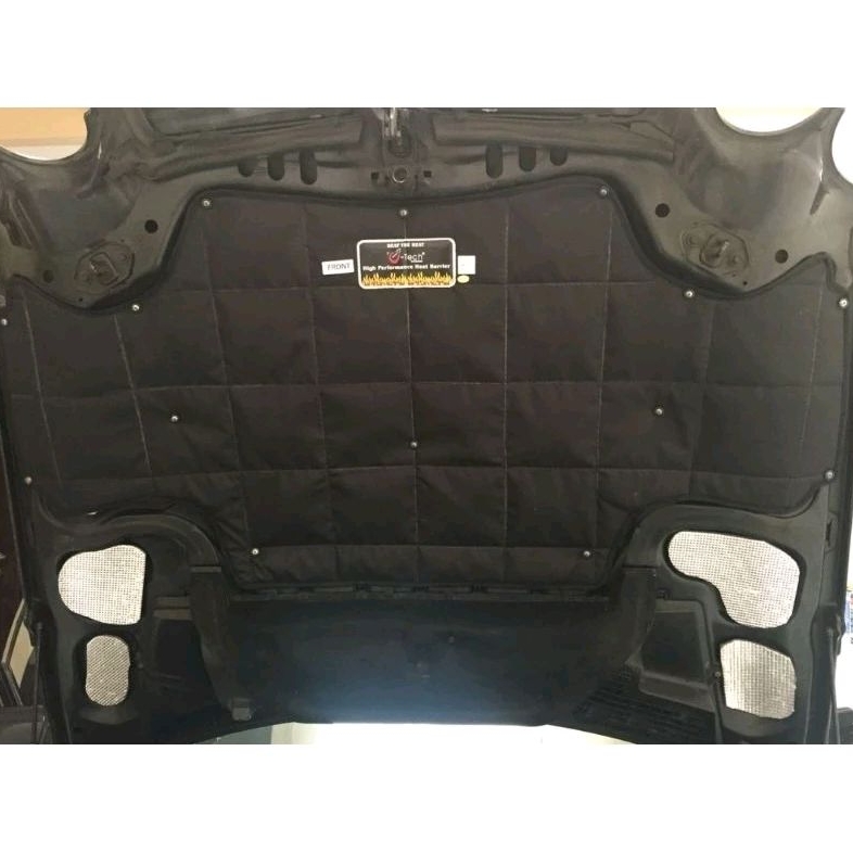 Peredam kap Mesin Mercedes Benz W210