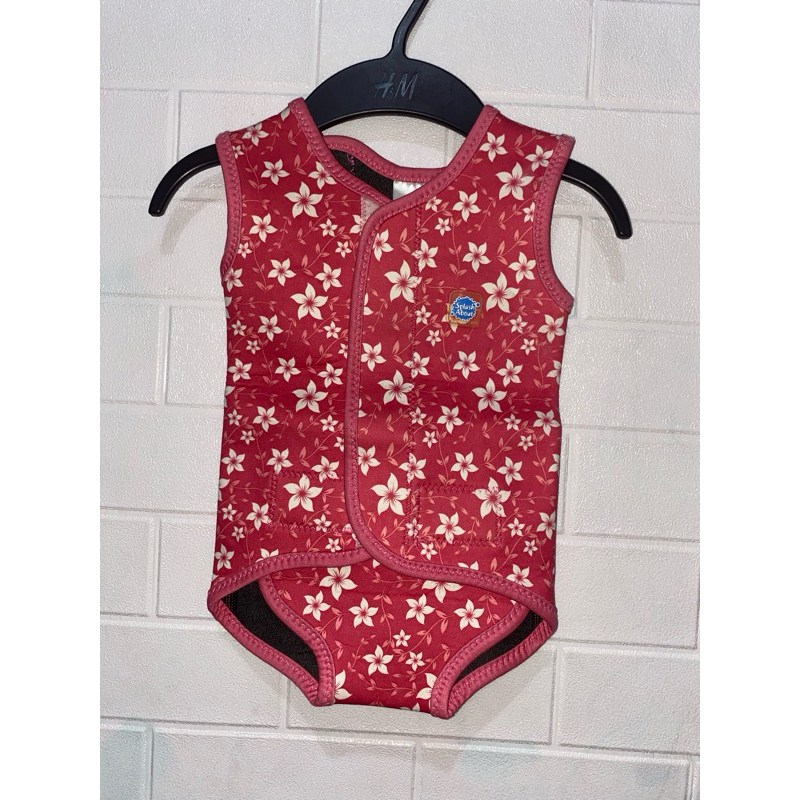 PRELOVED SPLASH ABOUT