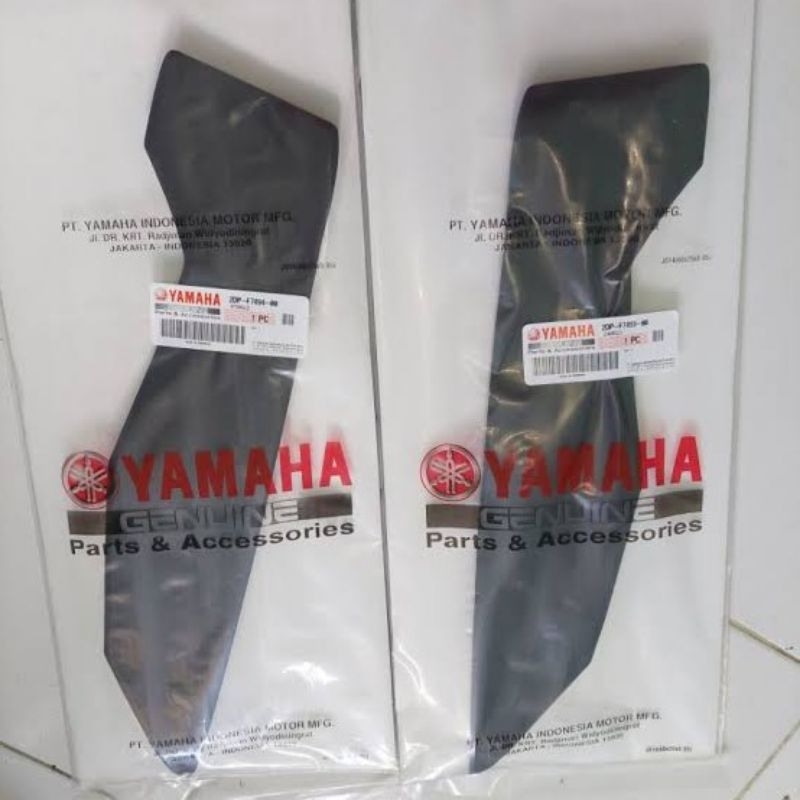 100%ORI Karpet Karet Alas Pijakan Kaki Set Kanan Kiri Nmax Old 155
