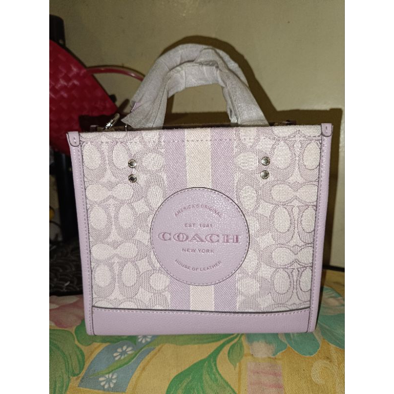 tas coach warna ungu