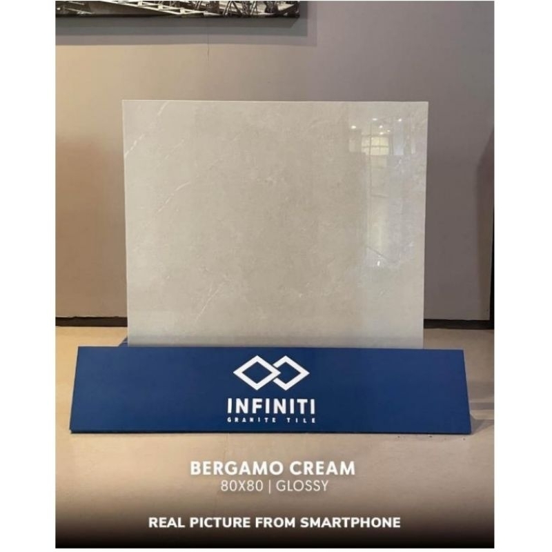Granit Infiniti Bergamo Cream 80x80 Glosy