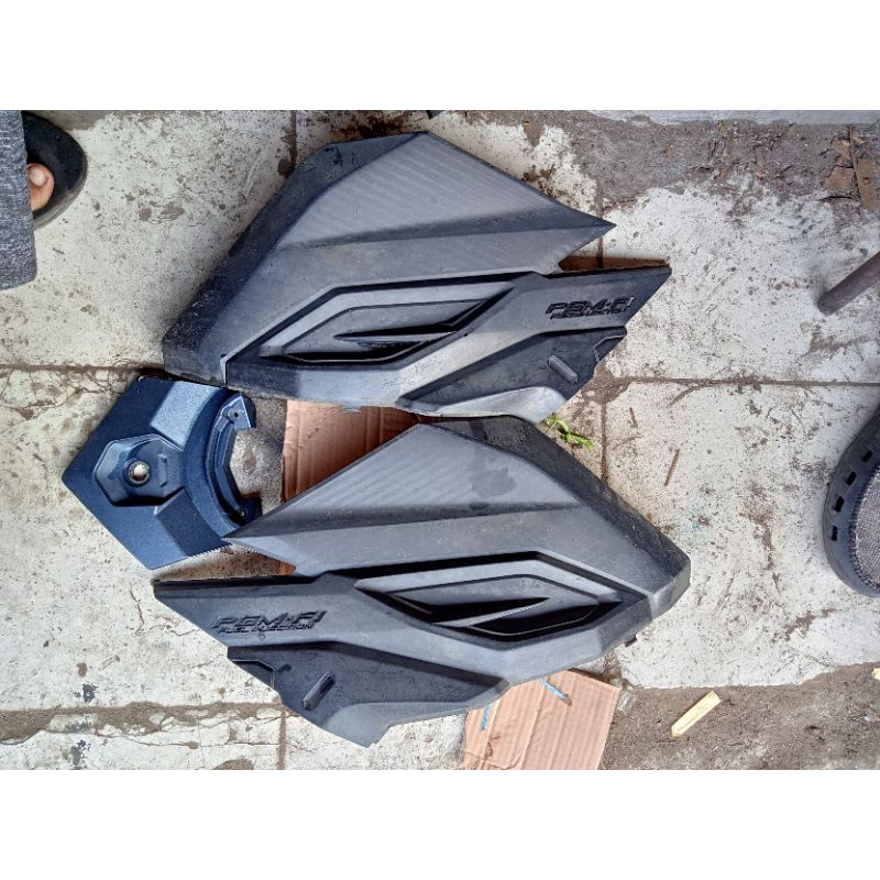 cover sambungan body belakang Honda vario 125-150 led old original