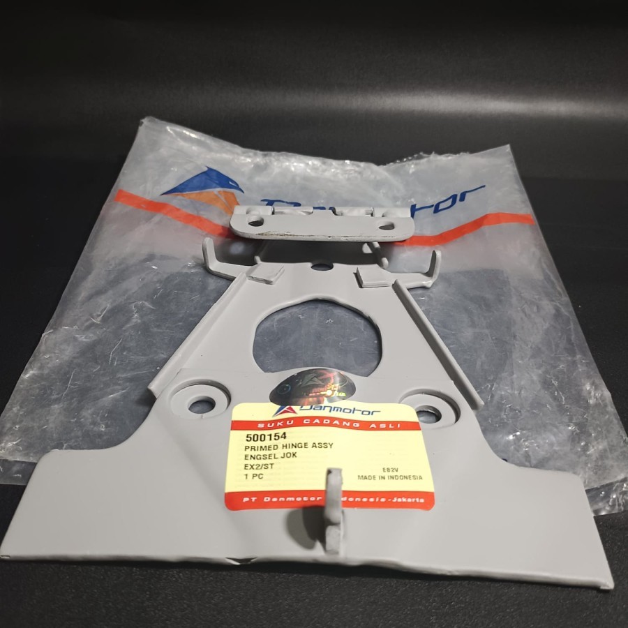 engsel jok vespa exclusive strada danmotor