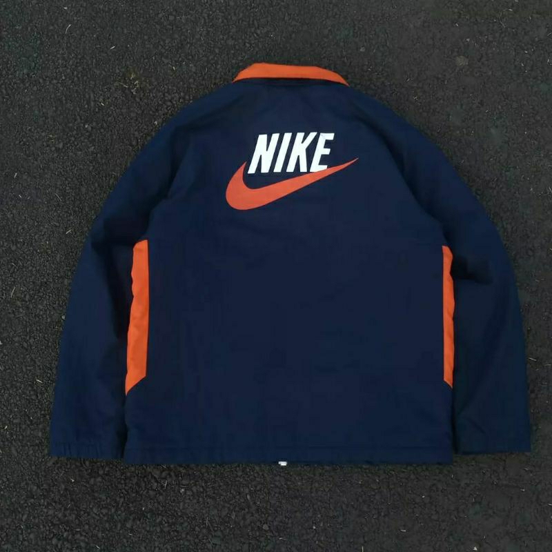 WB NIKE