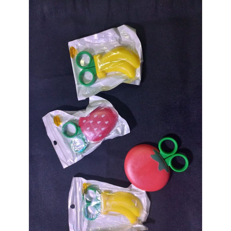 

gunting kertas karakter mainan anak buah-buahan bisa nempel di kulkas murah meriah untuk hadiah ulang tahun